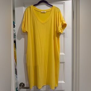 Bright Yellow V-Neck Casual Dress with pockets